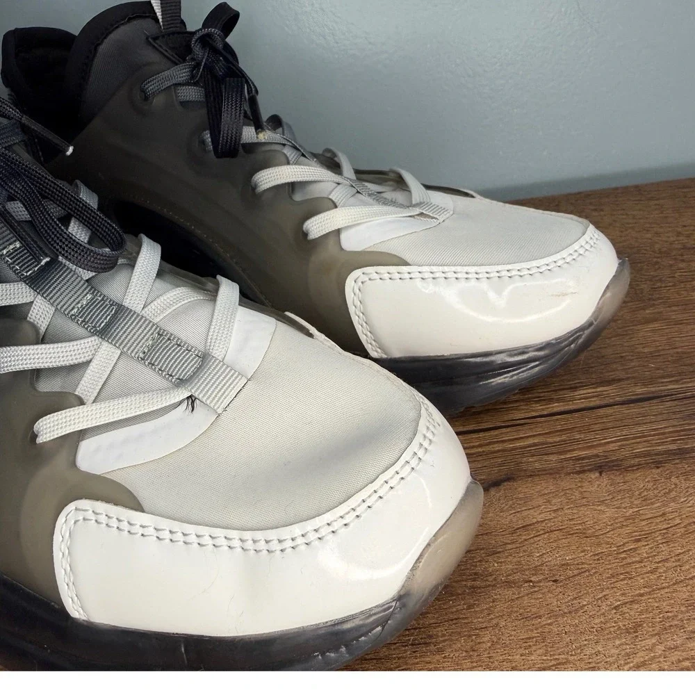 Guess‎ GWCOLORS Chunky Sneakers Womens 7.5 Athleisure Streetwear Minimalist